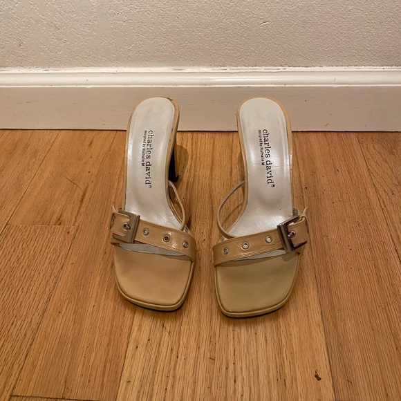 Charles David Shoes - Charles David Camel Leather Heels “Bullet”Size 6.5